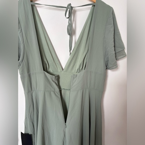 Lulus Promise Of Love Sage Brush Flutter Sleeve Maxi Dress Size large Bridesmaid - Picture 9 of 10